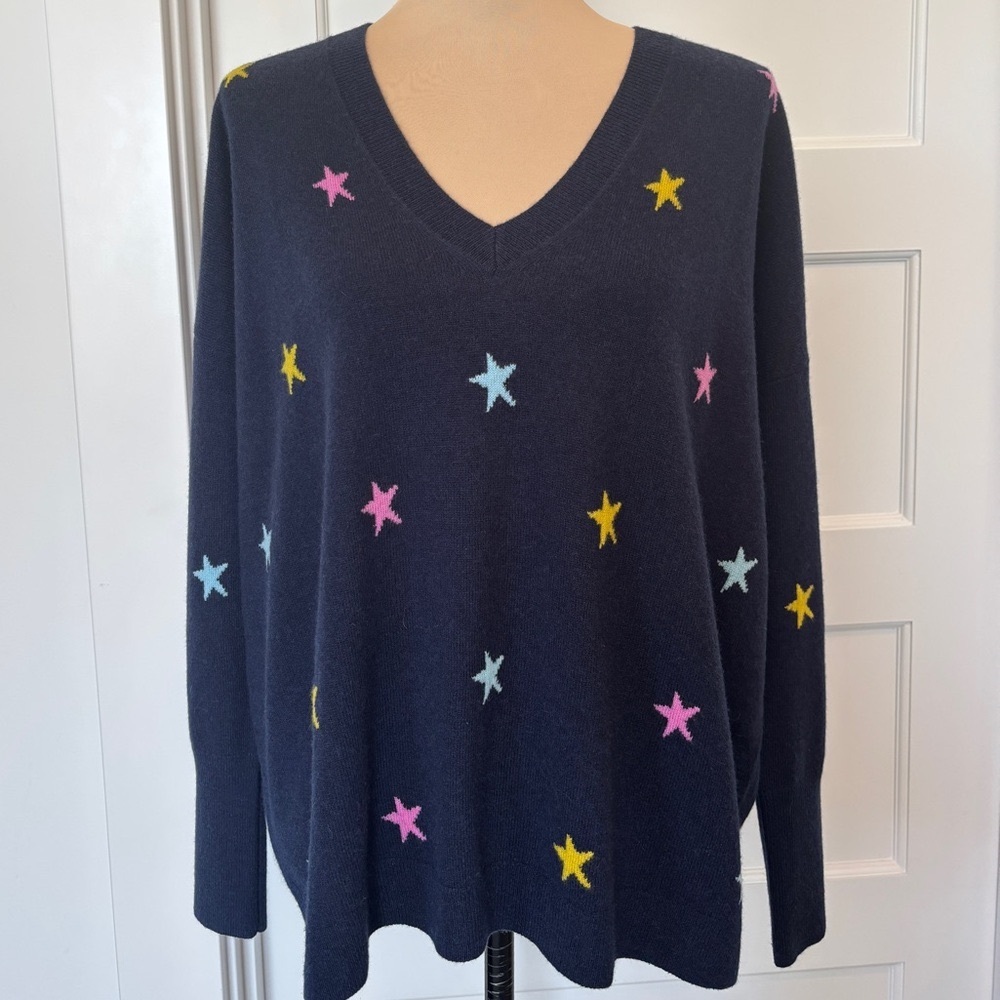 J. Crew Cashmere Sweater Navy VNeck Sweater with Stars Size Medium 100% Cashmere
